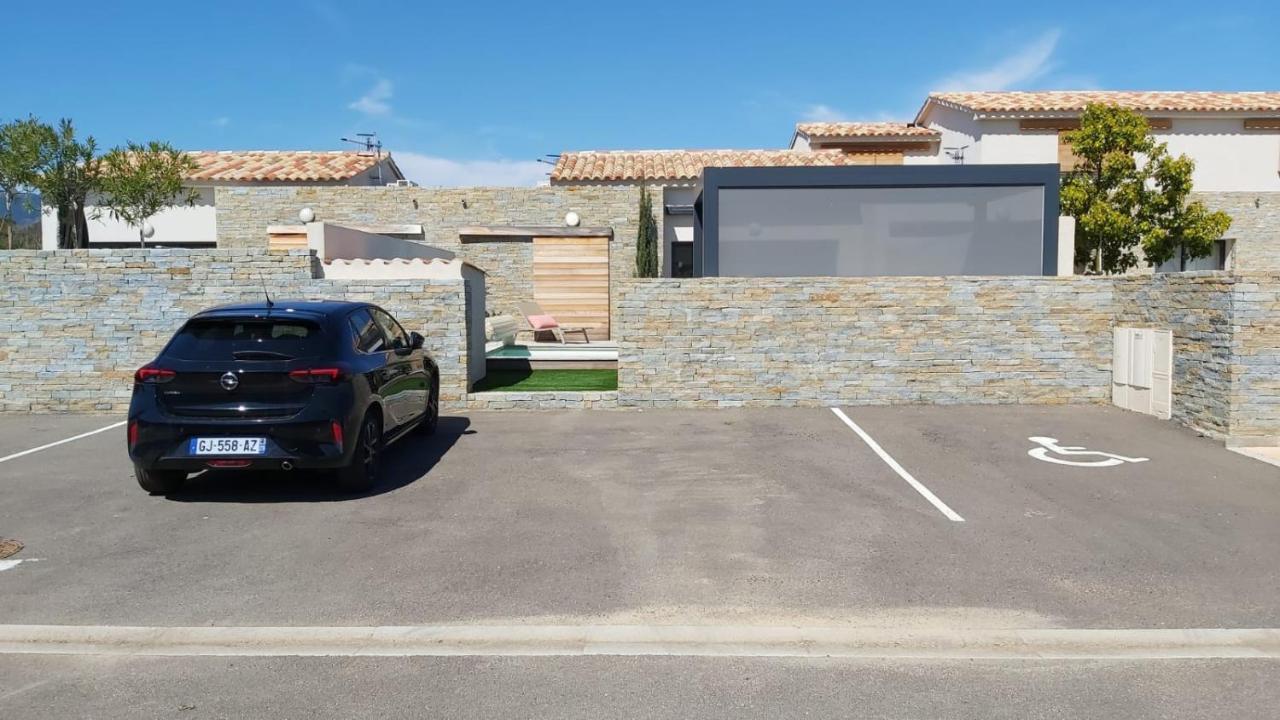 Villa Home Holiday A Cala Rossa Леччи Экстерьер фото